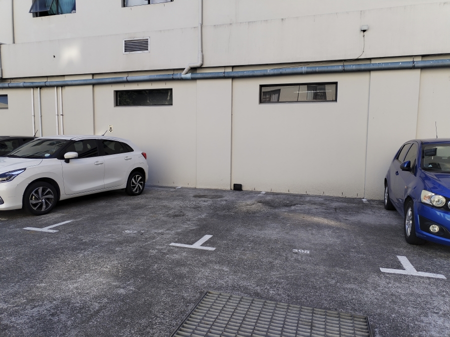 1 Bedroom Property for Sale in Wynberg Western Cape